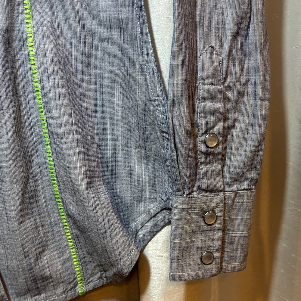 Rock & Roll Cowgirl Chambray button down Western Shirt, Rodeo, small - Picture 7 of 13